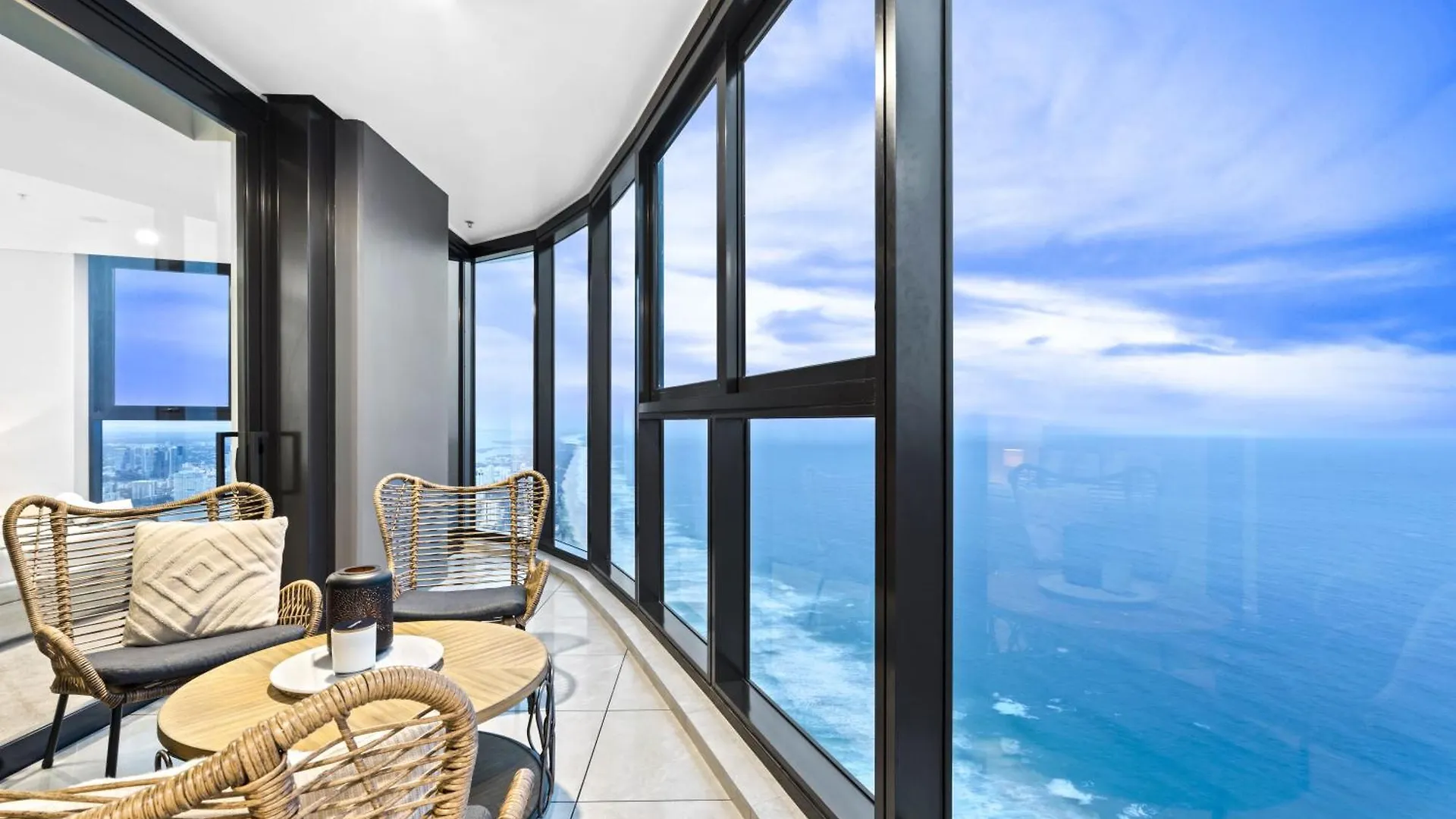 Apartament Luxury High Floor 3 Bedroom Unit With Ocean Views - Q Stay Gold Coast